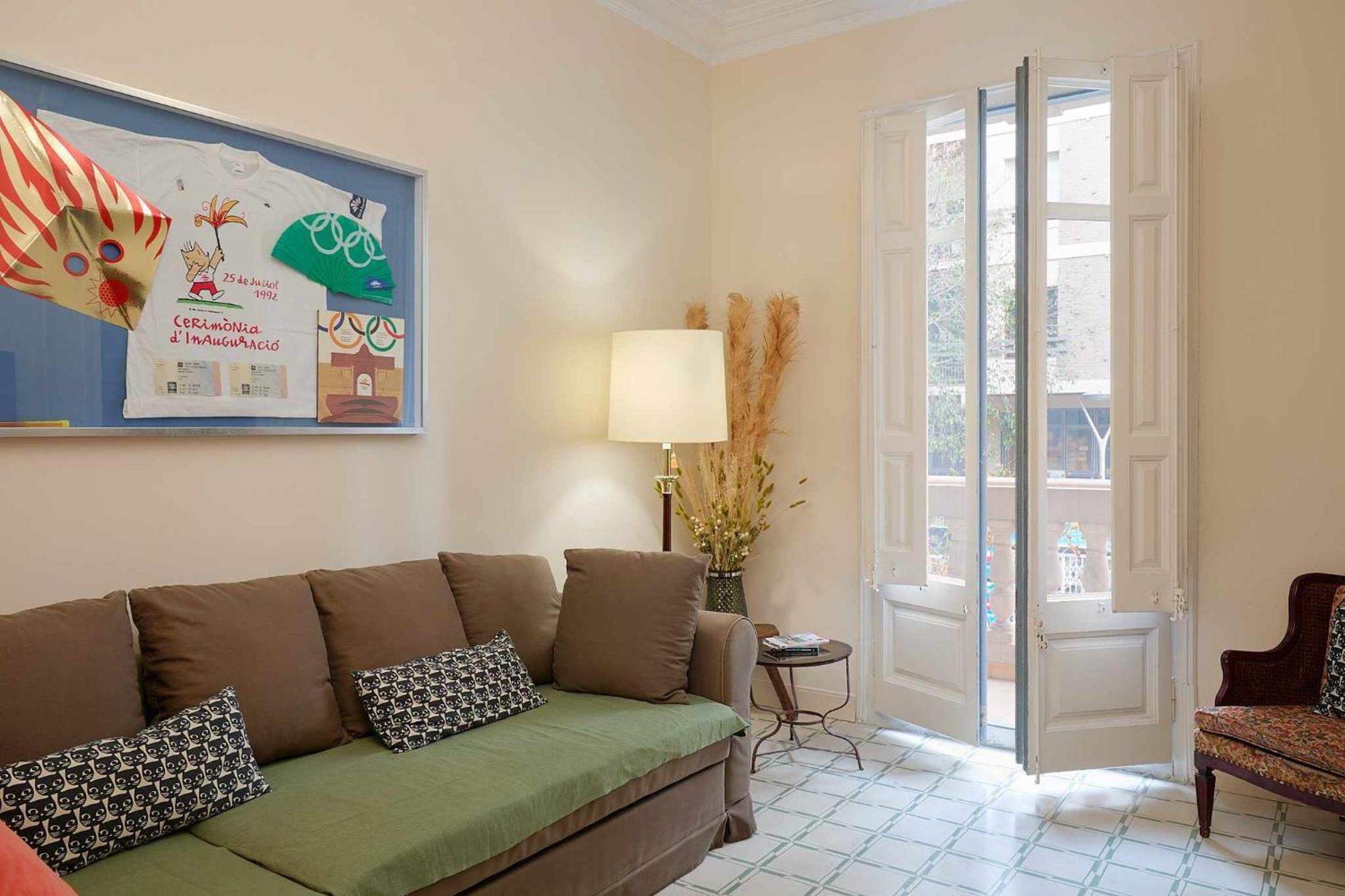 Cal Mateu 11 Huespedes Sagrada Familia Apartment Barcelona Luaran gambar